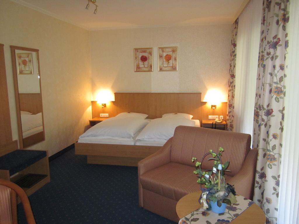 Schwarzenbach am Wald Gasthof Rodachtal Mit Gaestehaus Katharina חדר תמונה