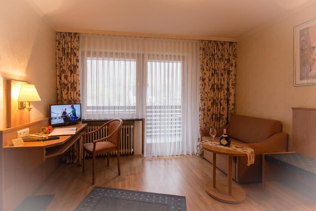 Schwarzenbach am Wald Gasthof Rodachtal Mit Gaestehaus Katharina מראה חיצוני תמונה